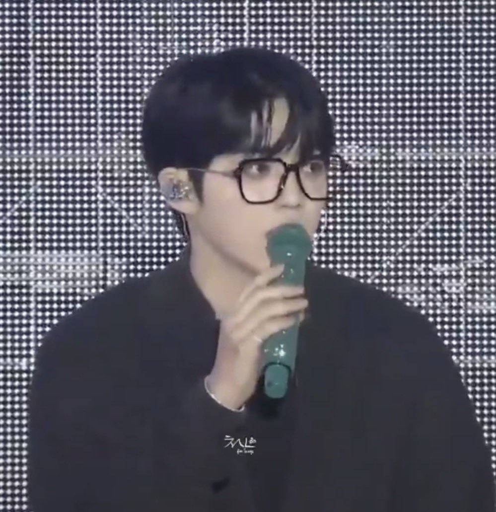 cy ౨ৎ tweet media