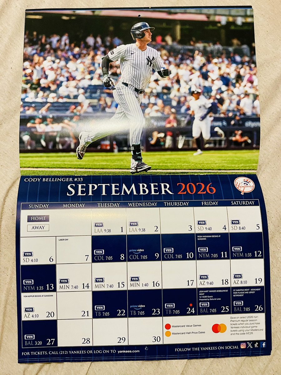 Yankees Stonewall Pride tweet media