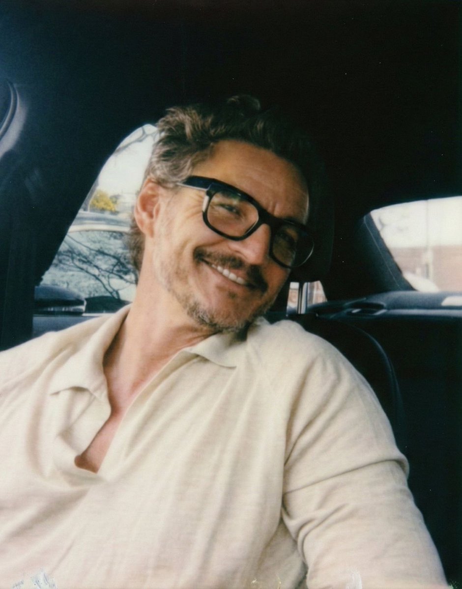 ashley🤍 tweet media