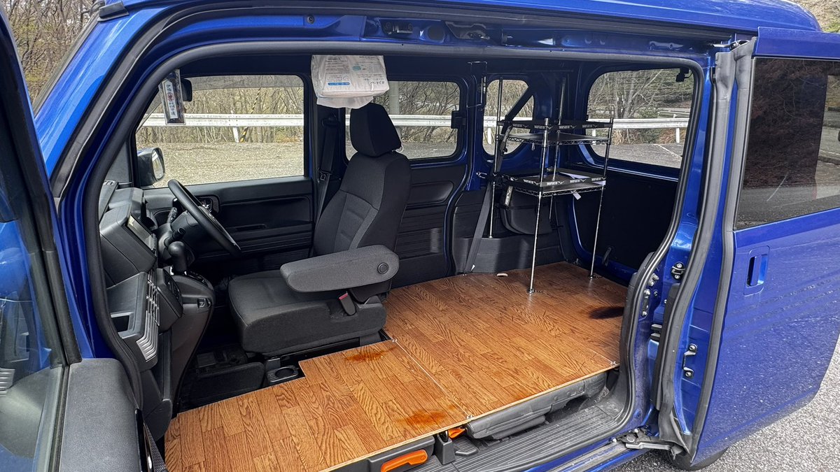 脇腹が弱いホッシャ tweet media