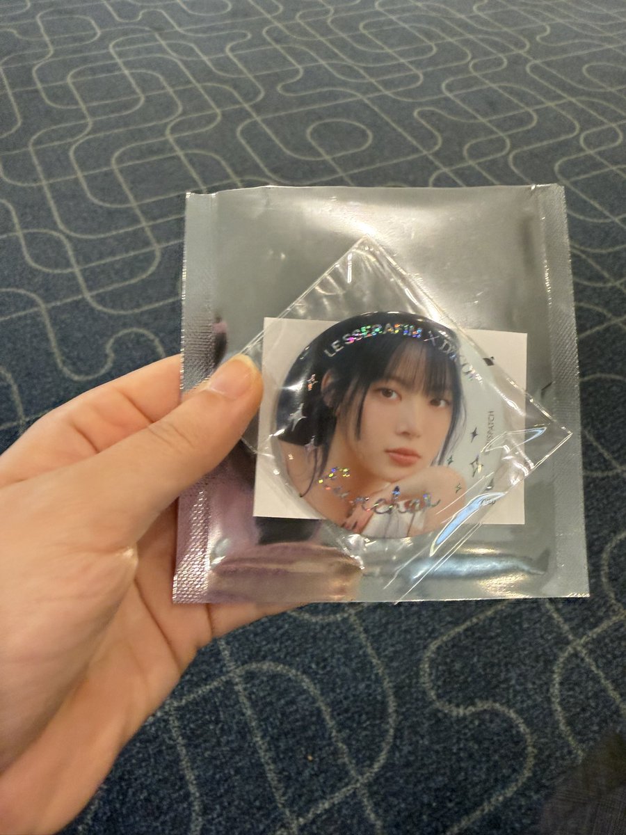 kuras_dream's tweet photo. @miraaa000801 検索から失礼いたします🙇‍♀️
当方、同種（缶バッチ）ウンチェ所持しておりますが、東京を出てしまうので、郵送にての交換になってしまいます…それでもよろしければ、交換していただきたいです🙏 https://t.co/prn72qQ4fb