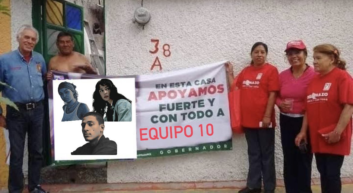 ⠀⠀
     El aparece con su pancarta así. 
  ⠀