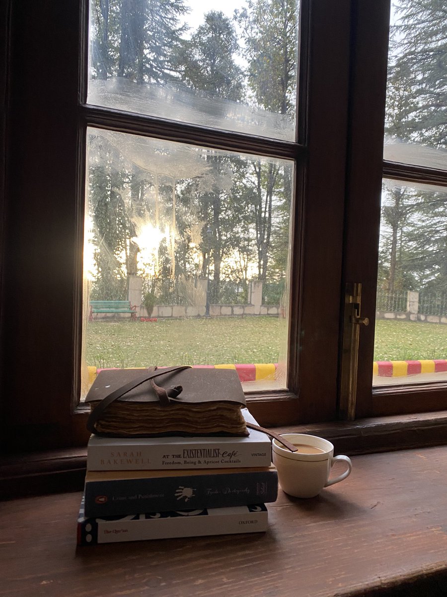 books_and_tea2 tweet media