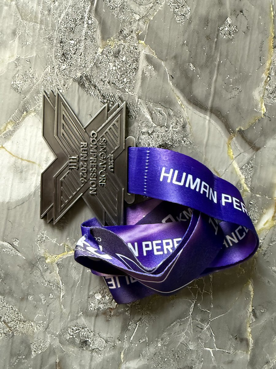 gordonlim's tweet image. Proud of myself for having completed 2xu 10km run! 👏😊👍
#2xu #run