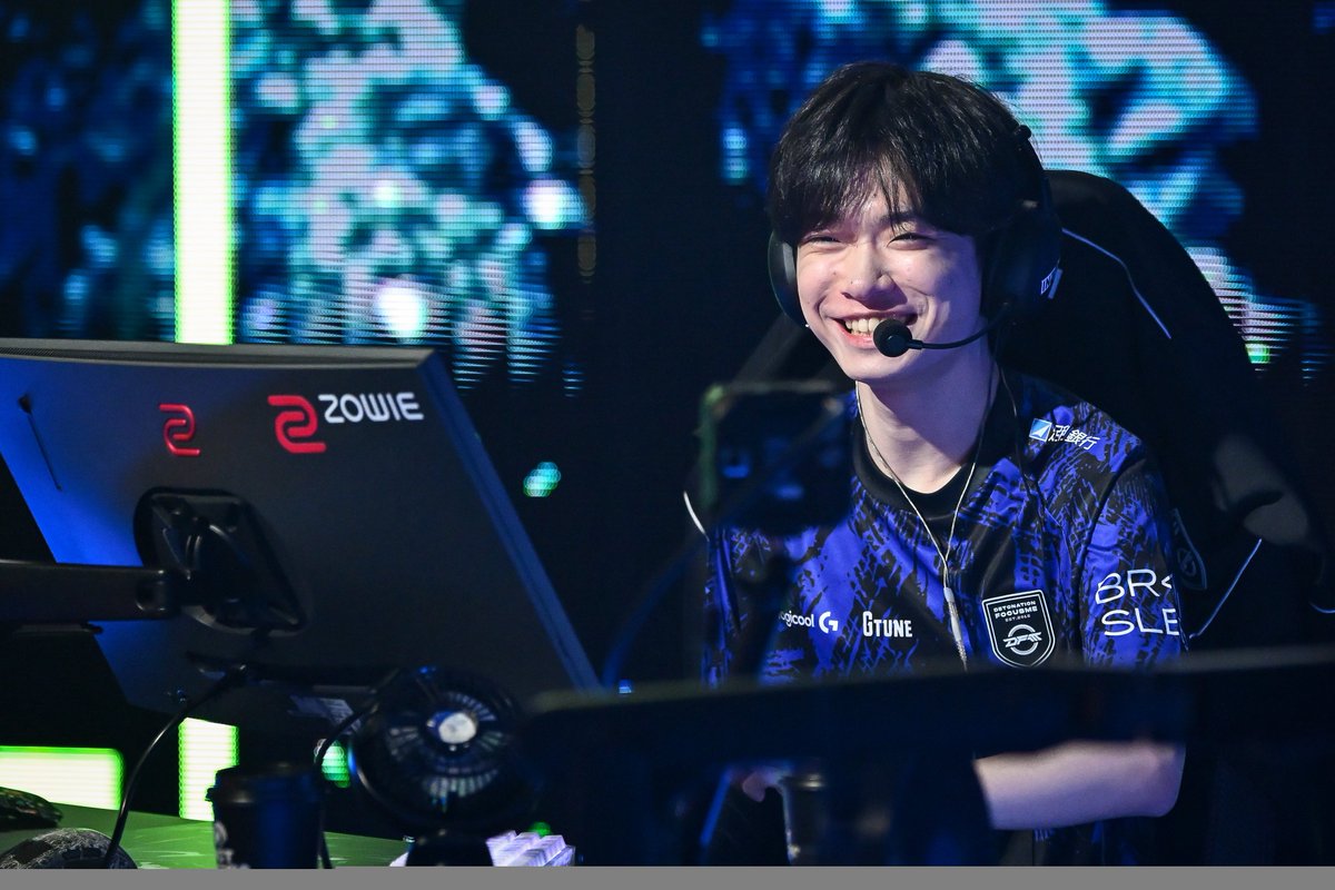 ₍ᵔ.ˬ.ᵔ₎ tweet media