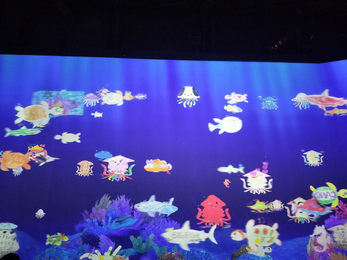 やままだ tweet media