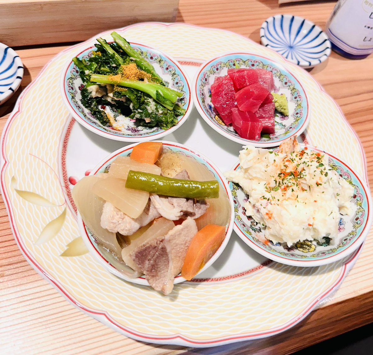 秋葉原の良きお店
昭和通り側で混雑してなく、ビールも美味くてご飯もgood。タップ数は少ないけどお勧めでごわす