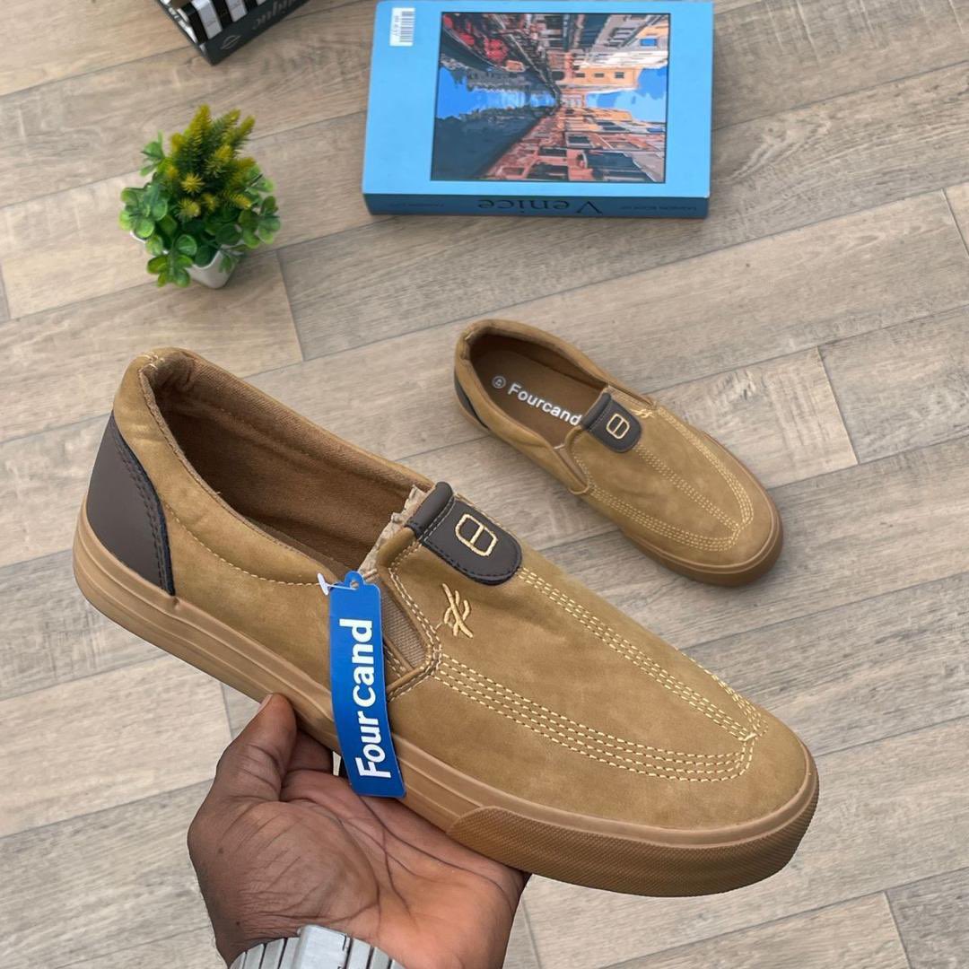 Raliya_Foot-wears tweet media