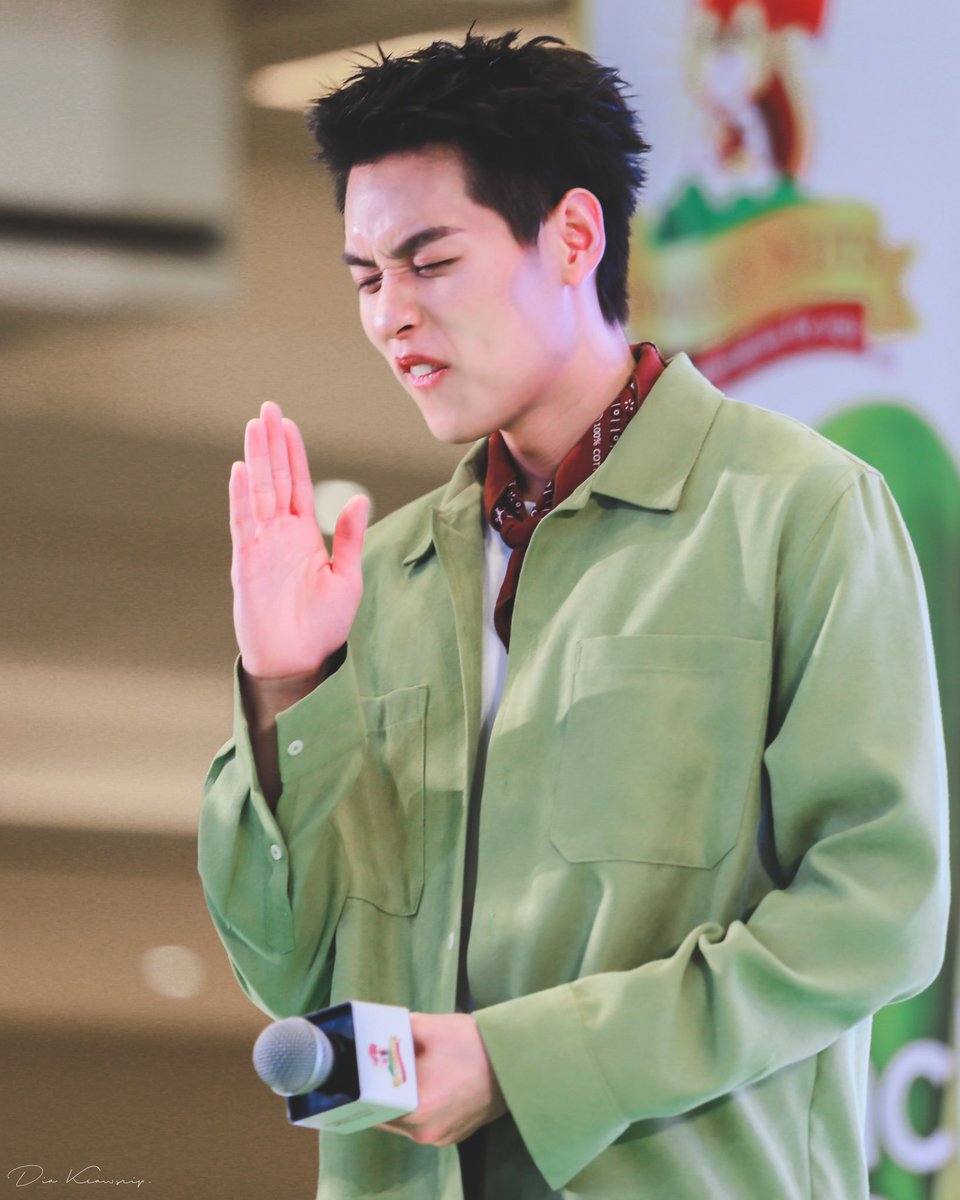 𝗱𝗶𝗮 ◡̈ 🤎🍃🍂 tweet media