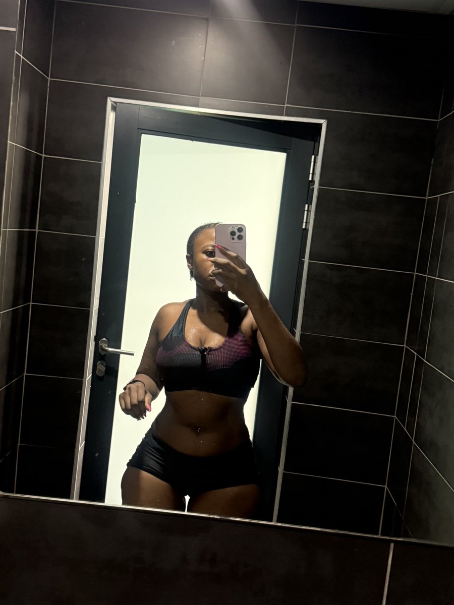 ZOU 💫✨💜 tweet media