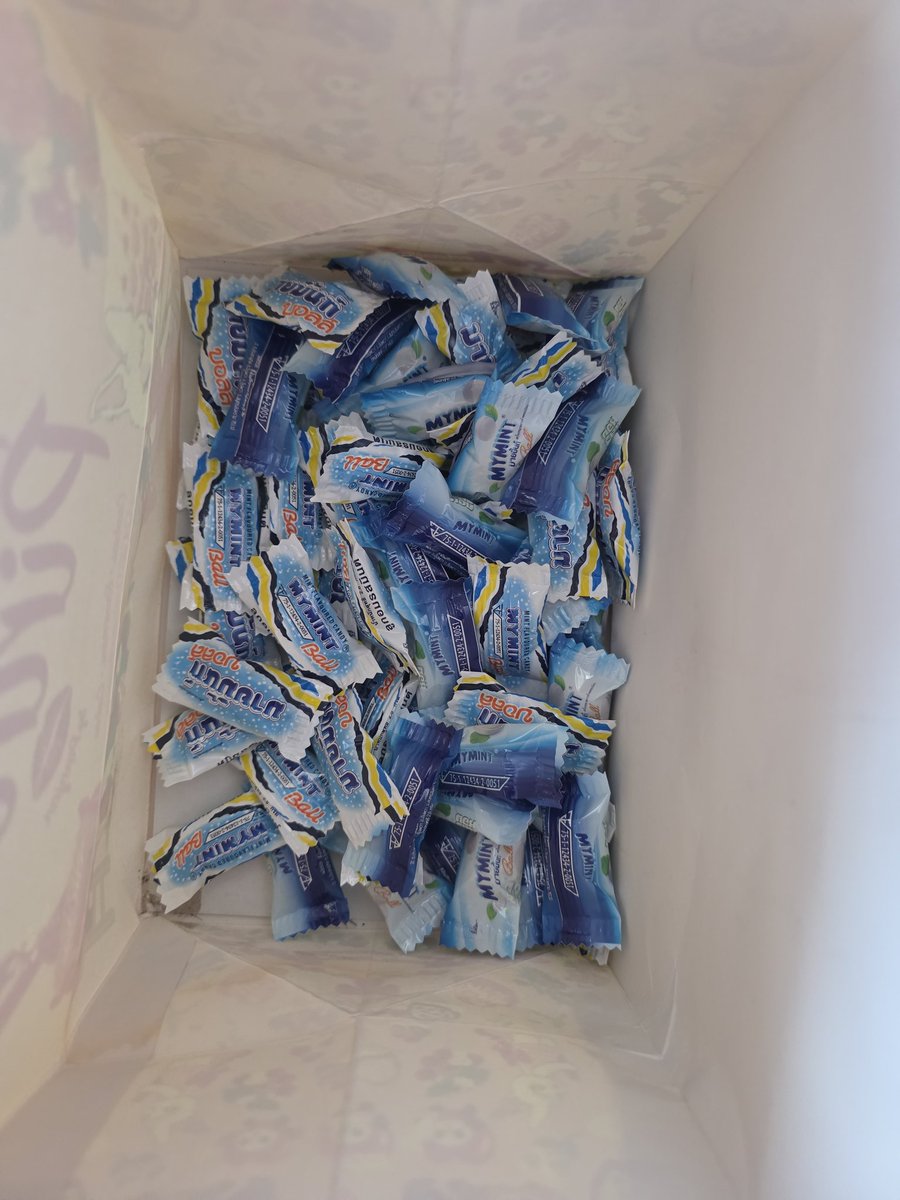 ทุกคนเกียมมือไว้ให้ว่าง เพราะผมเจอใคร ผมจะจับยัดใส่มือ  #JoongDunkFanconD1