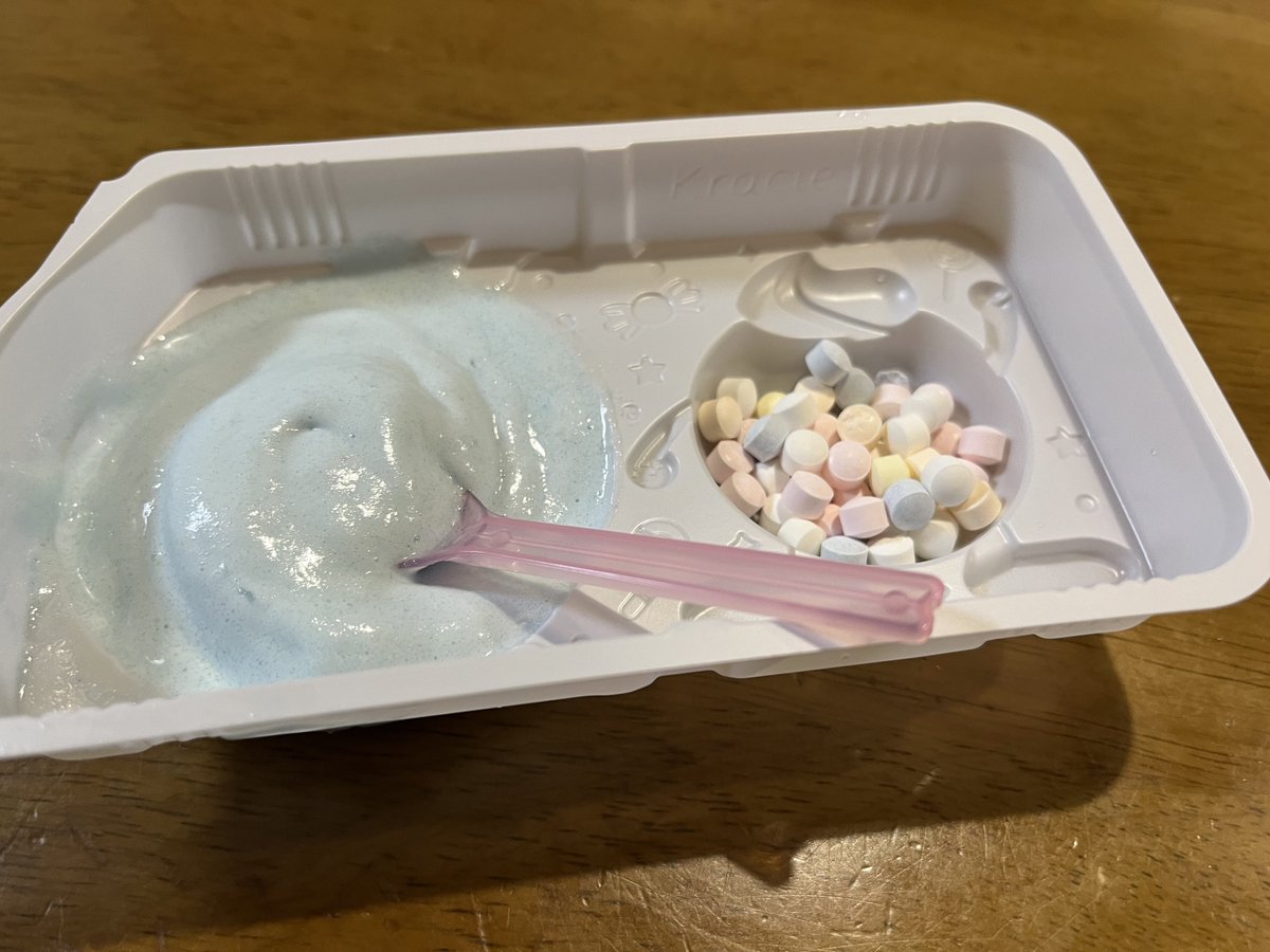 りふれく tweet media