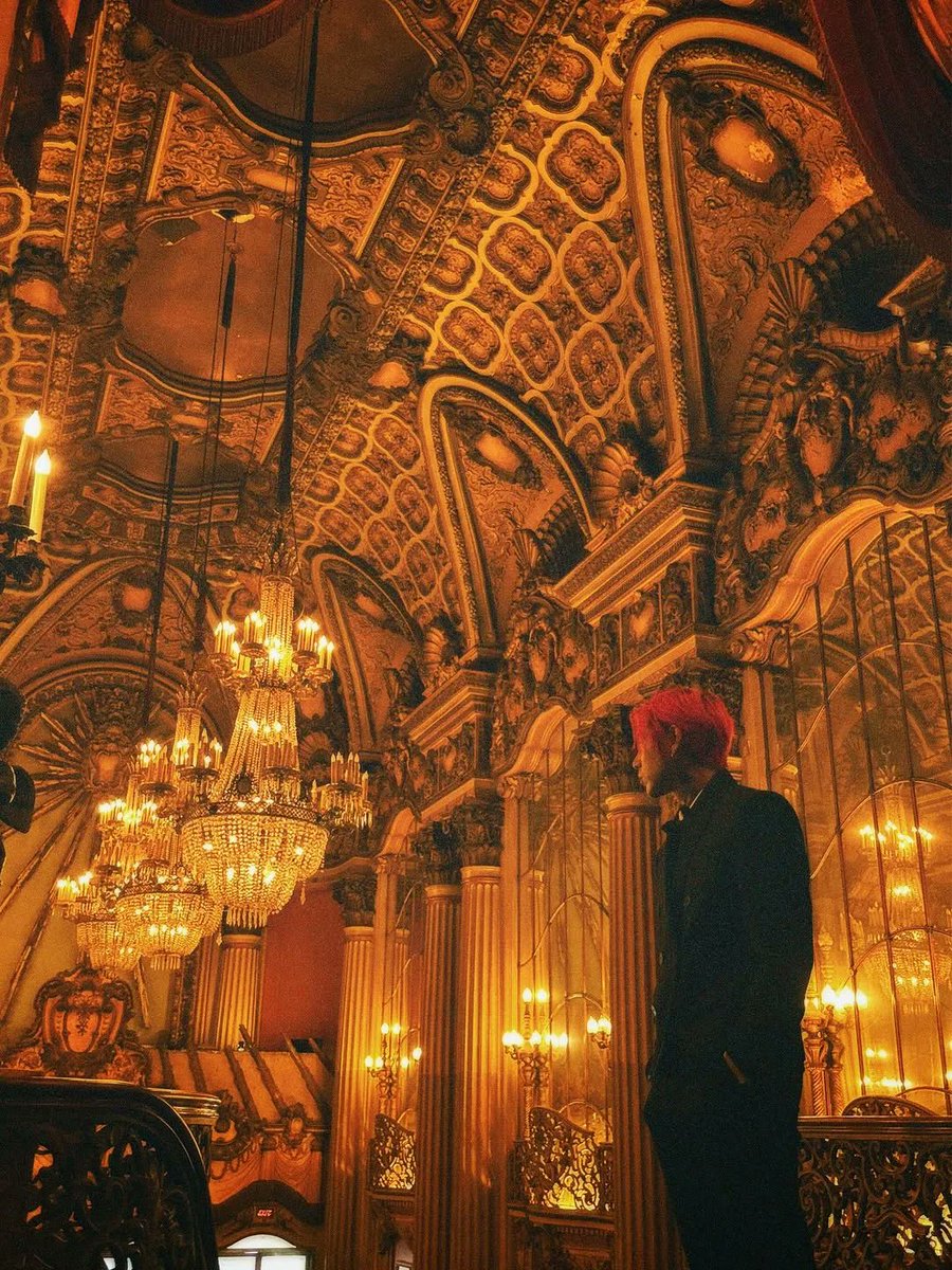 Christian tweet media