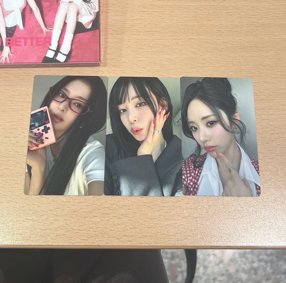 nono__2004's tweet photo. fromis_9 LIKE YOU BETTER 初回限定盤 通常盤 封入トレカ

【譲】通常:ジウォン、チェヨン
        初回:ナギョン

【求】 ジホン(異種可◎)

本日4月5日オフイベ会場周辺にて
手渡しでの交換希望です🤲🏻

お気軽にお声掛けください🕊️ https://t.co/J2X6HaWiPE