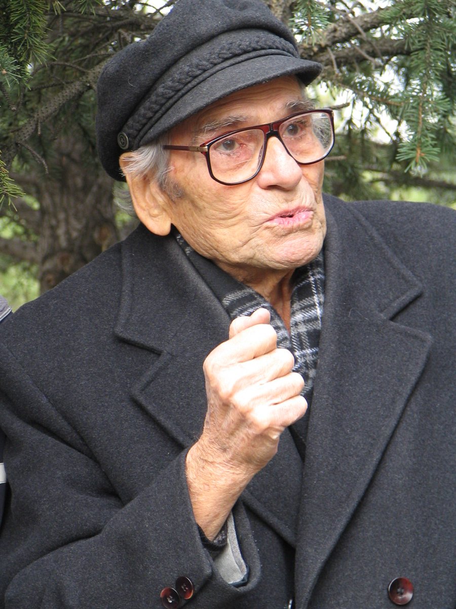 Laborans tweet media