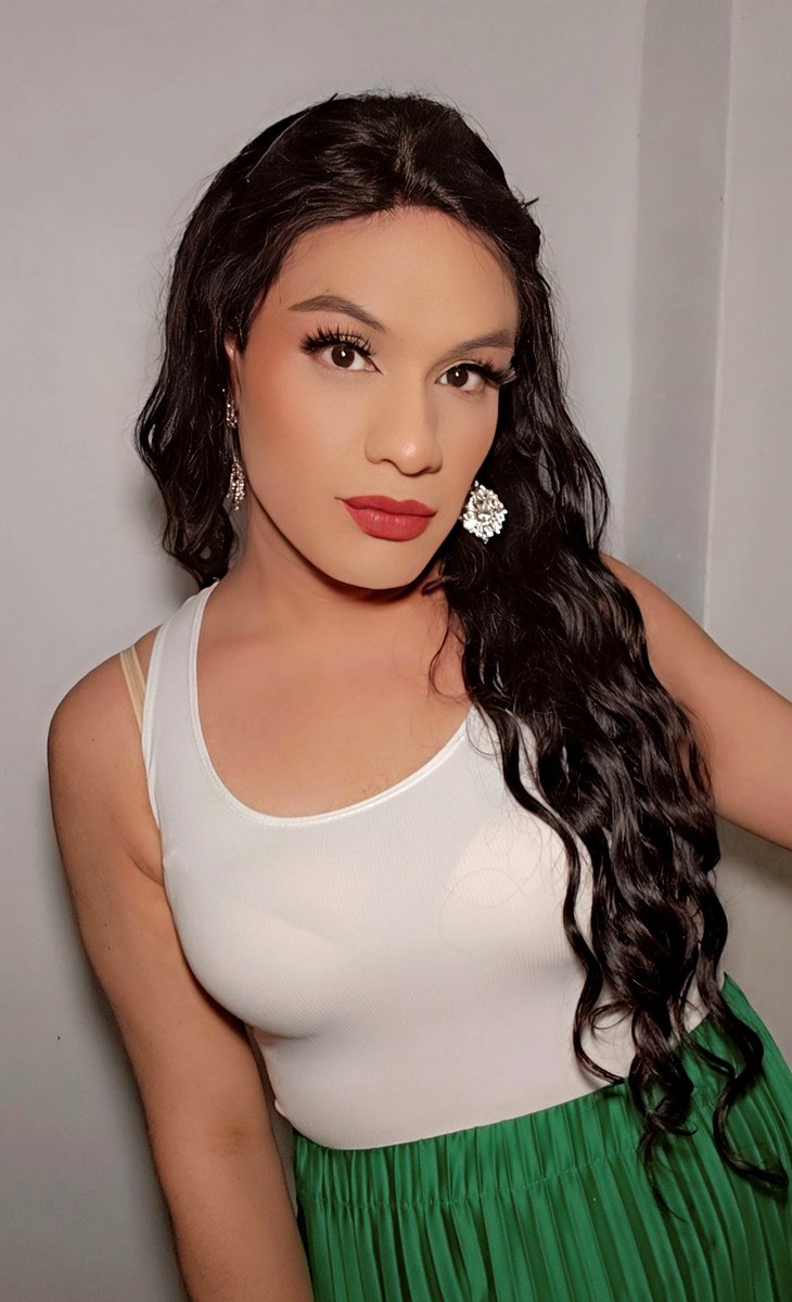 Mia Valtierra tweet media