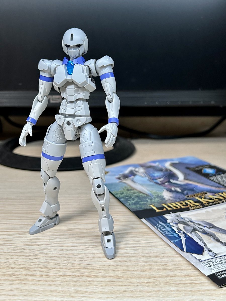 なかじ tweet media