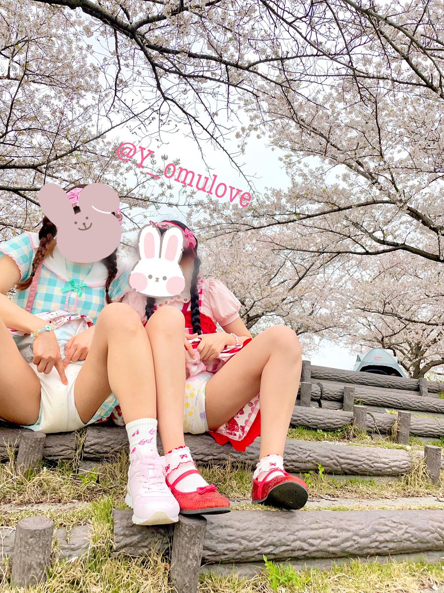 Y_omulove's tweet photo. お花見⟡.·*.🌸

この青い線なんだ??

ばぶちゃん
@tktkPiyo2 
@shui_zi912 https://t.co/zp6lnanALJ