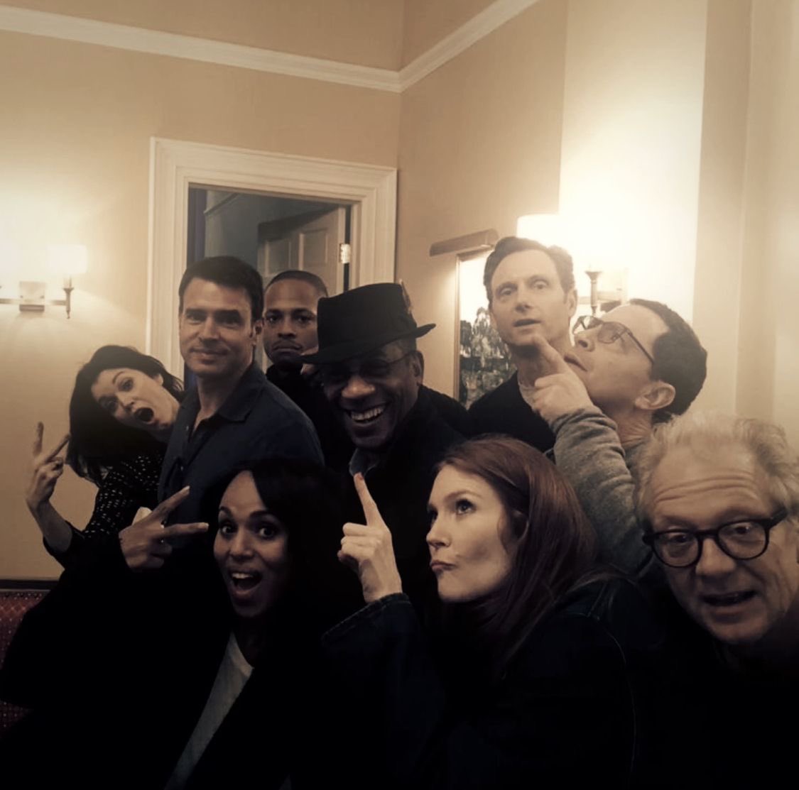 sincerelymilann's tweet photo. happy birthday to my comfort show🥹🫶🏽🍿🍷 https://t.co/mxnkaLDskK