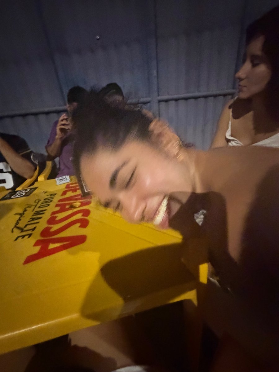 viveno e aproveiteno tweet media