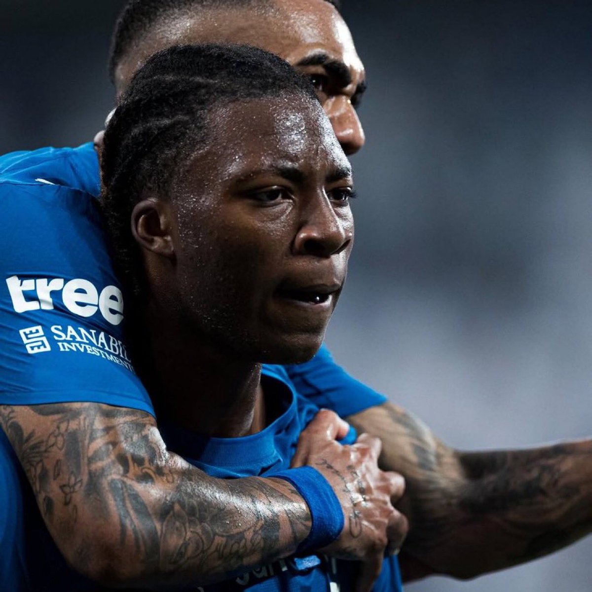 د. أكابر tweet media