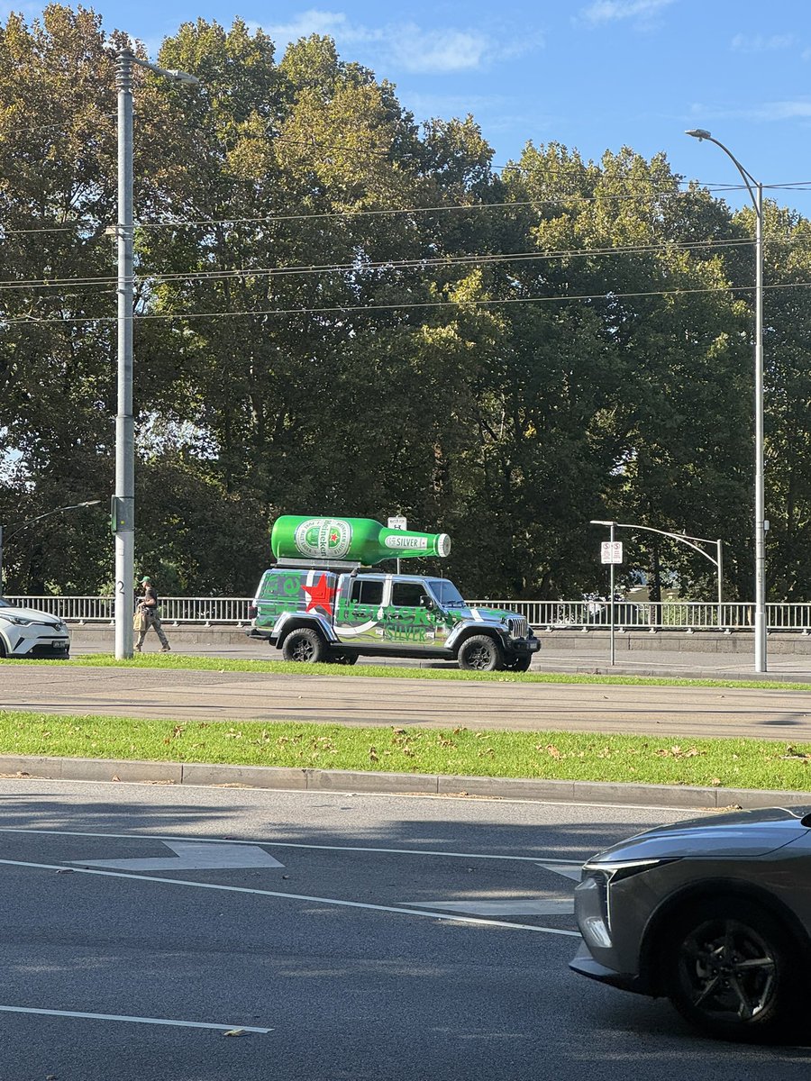 jpfpreston's tweet photo. New rig? @DustyPee https://t.co/VZ6TLyROz6