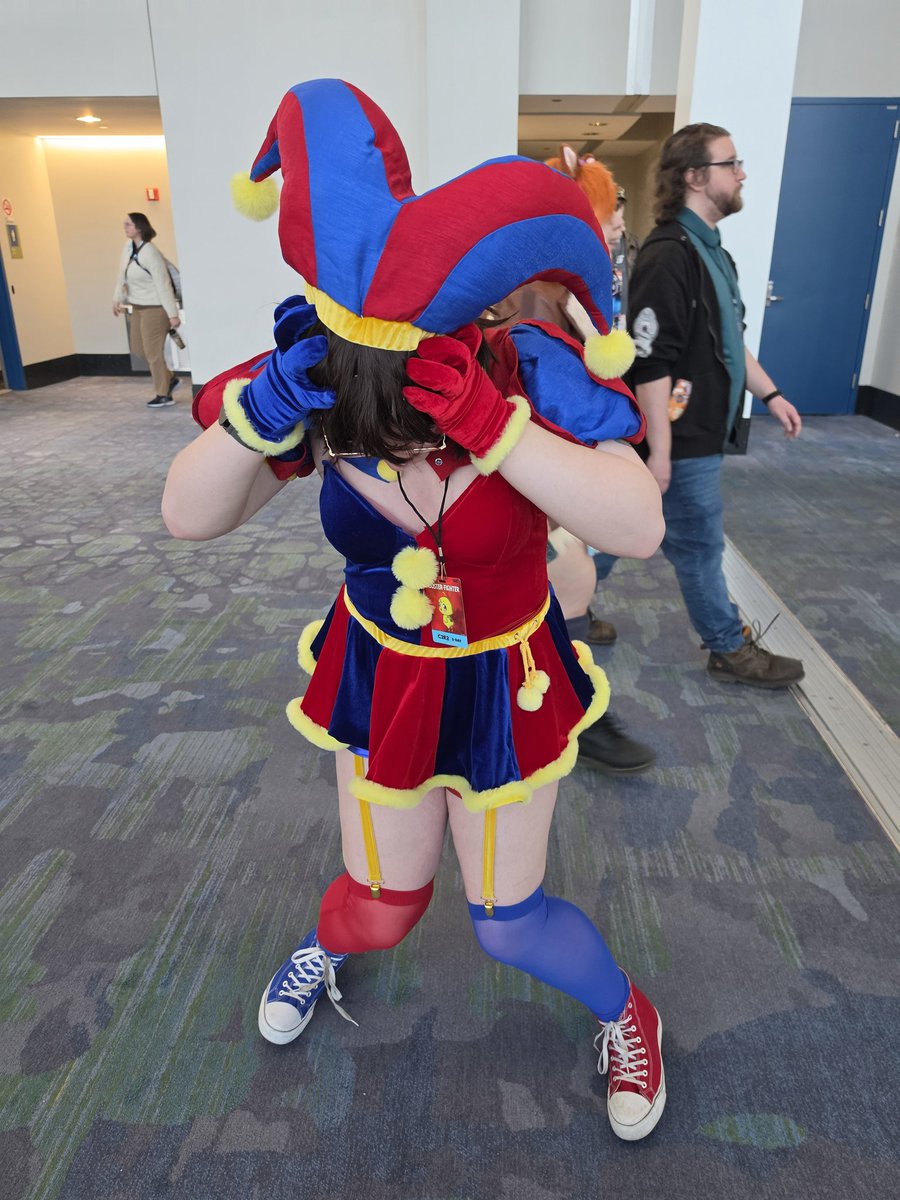 BuzzyyyyBee🏳️⚧️ tweet media