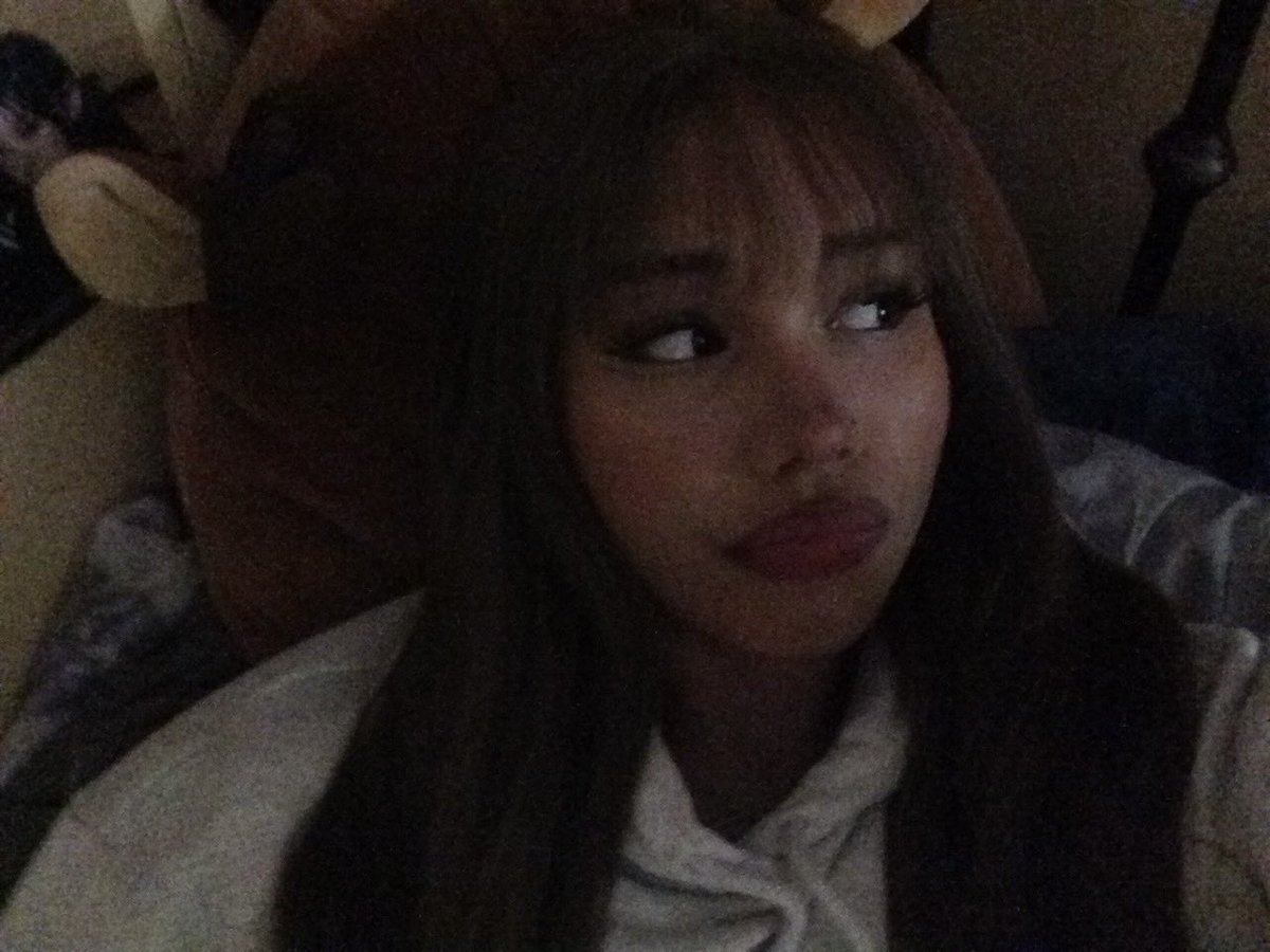 7th year: mckayla 𖣂︎ tweet media