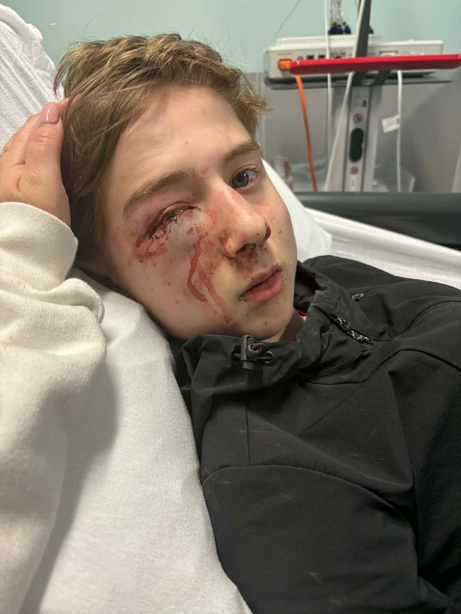 RagingDissident tweet media