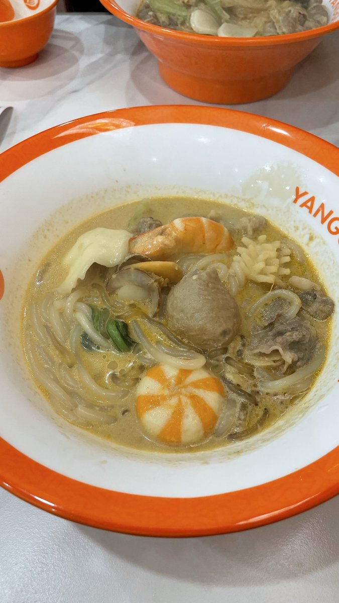 腹ごしらえ🍜
これから国立競技場に向かいます！
 #YOASOBI