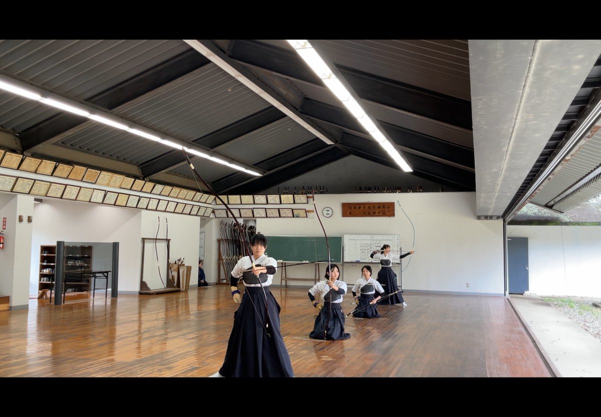 4月5日(日)
【女子試合結果】
定期戦 　リーグ戦形式
対 慶應義塾大学

中央大学　　       53中
慶應義塾大学　　35中

よって本学の勝ちとなりました。