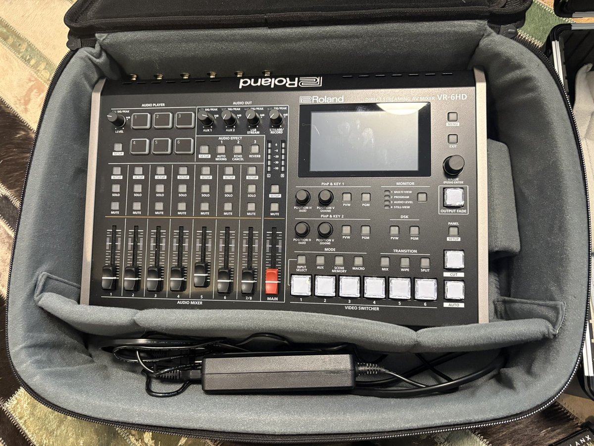 ざきさん@映像制作/撮影/配信/編集など tweet media