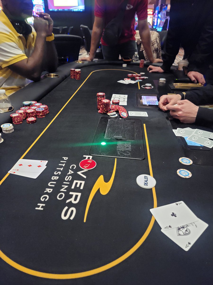 DefinitelyNotRyanMcDonough tweet media