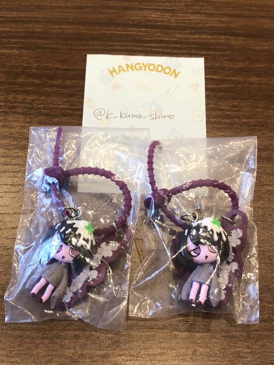 しろくま tweet media