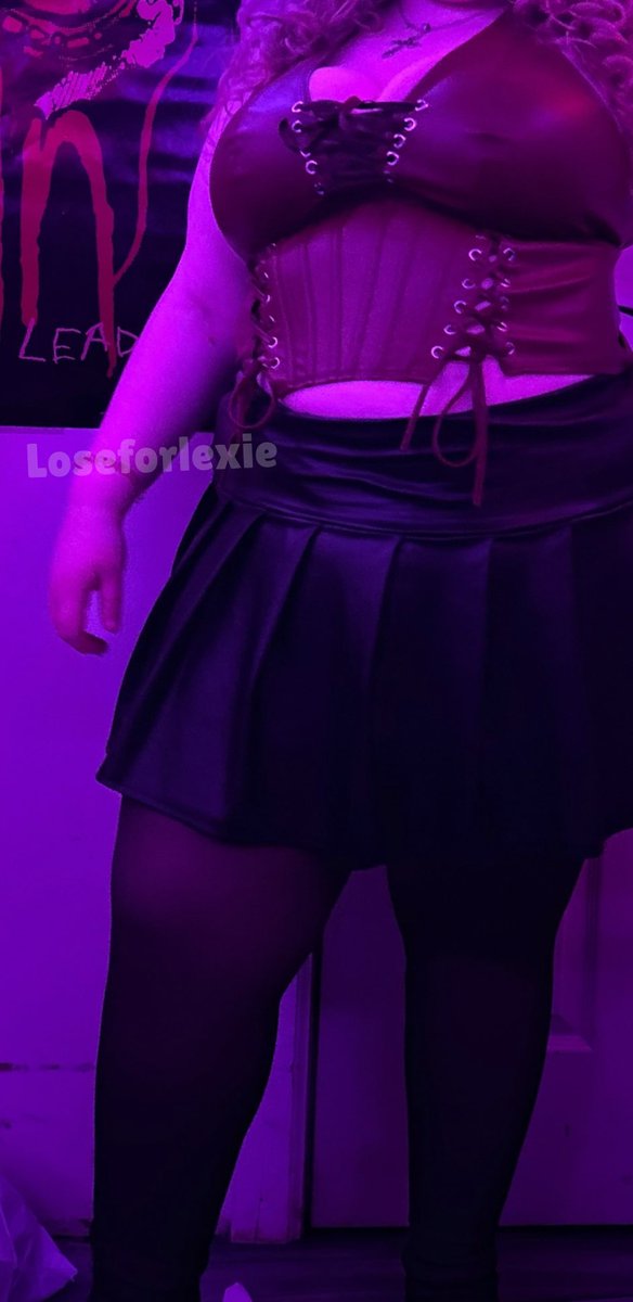 paylexie's tweet photo. Better than you<3 https://t.co/dlAp5V5o8l