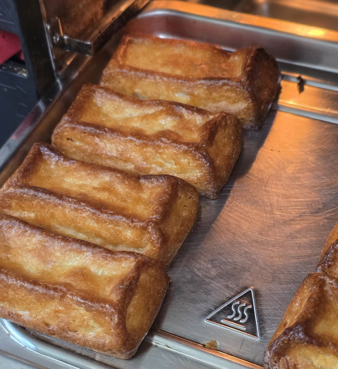 들씅효 tweet media