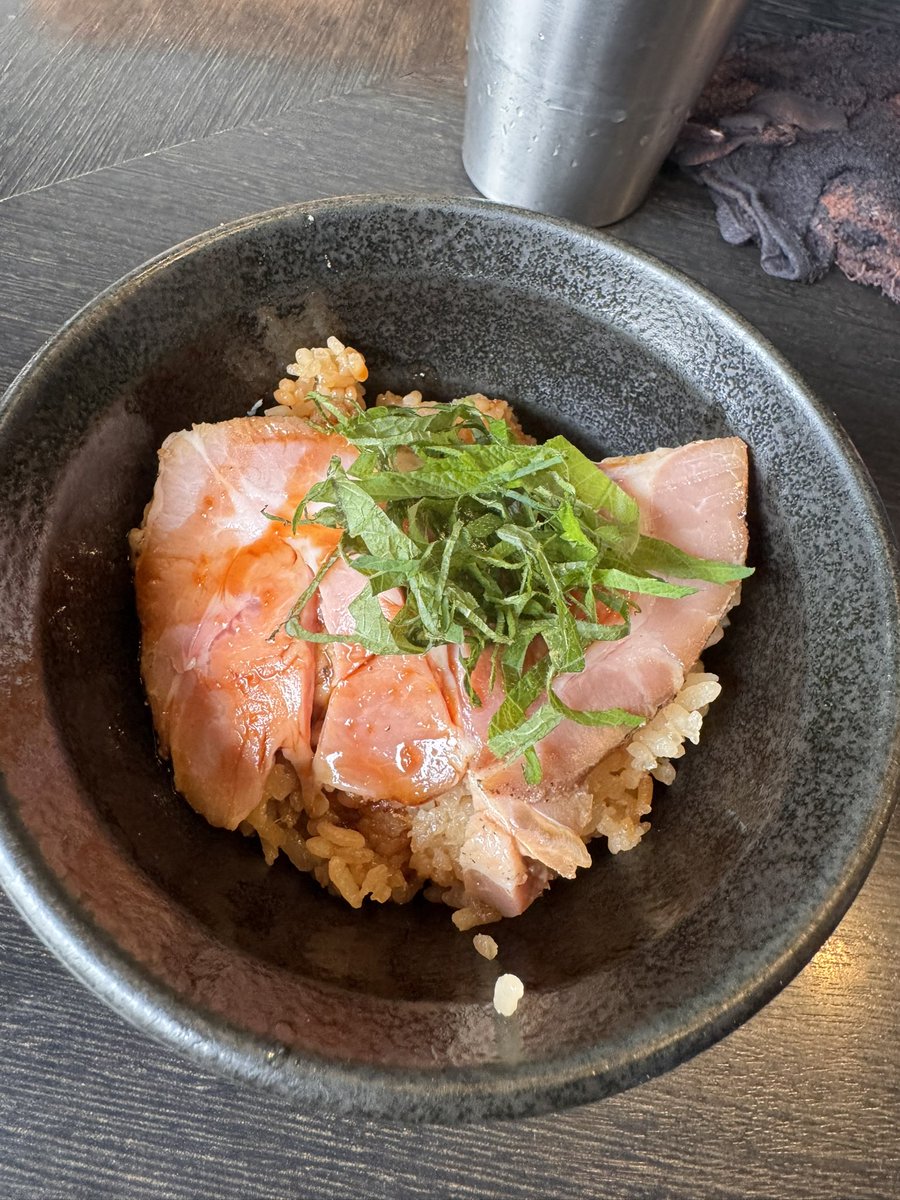 あくる tweet media