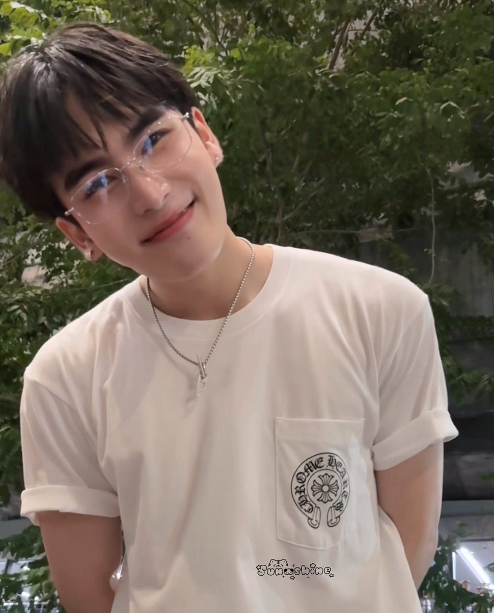 Focus on SANTA Myanmar 🇲🇲 tweet media