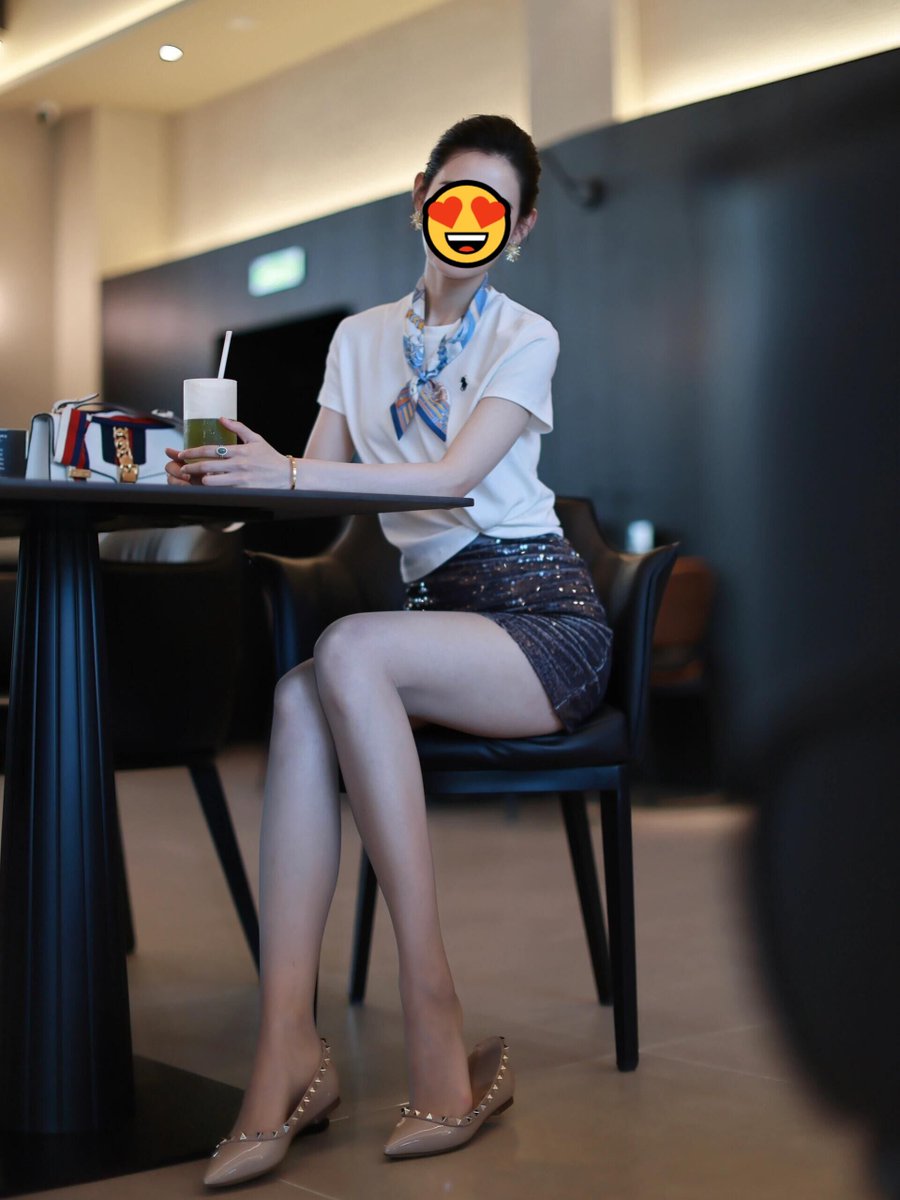 红底日记 tweet media