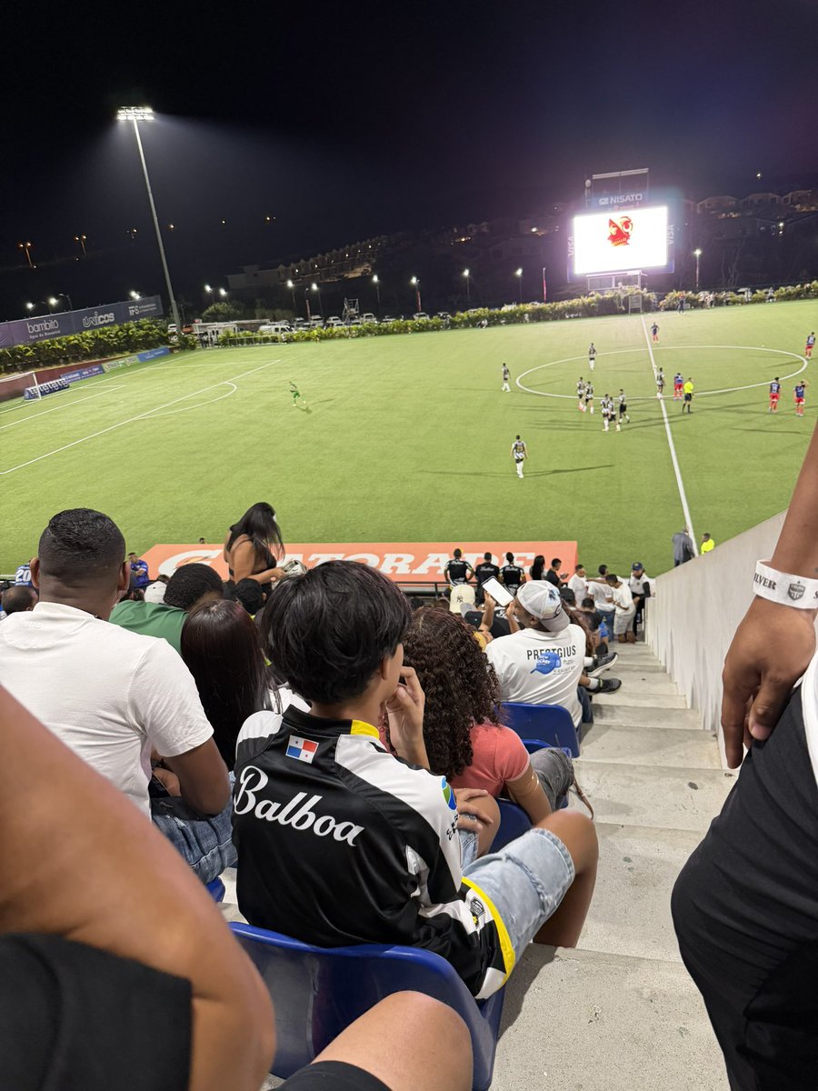 Ricardo Icaza tweet media