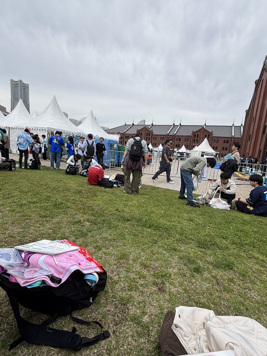 かこしー tweet media