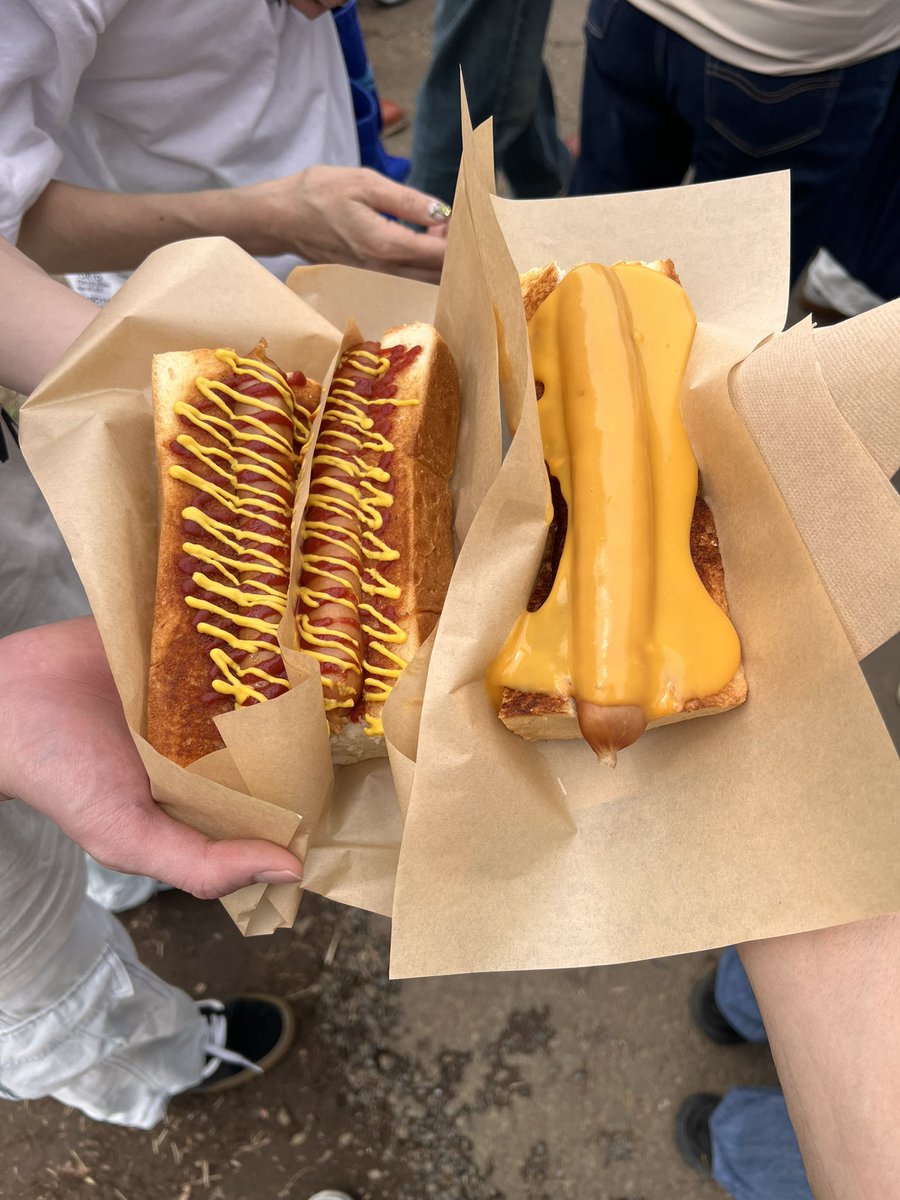 ひで手塚󠄁(点ありの塚󠄁) tweet media