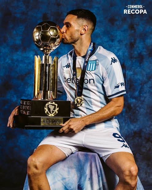 Facu Chanuar tweet media