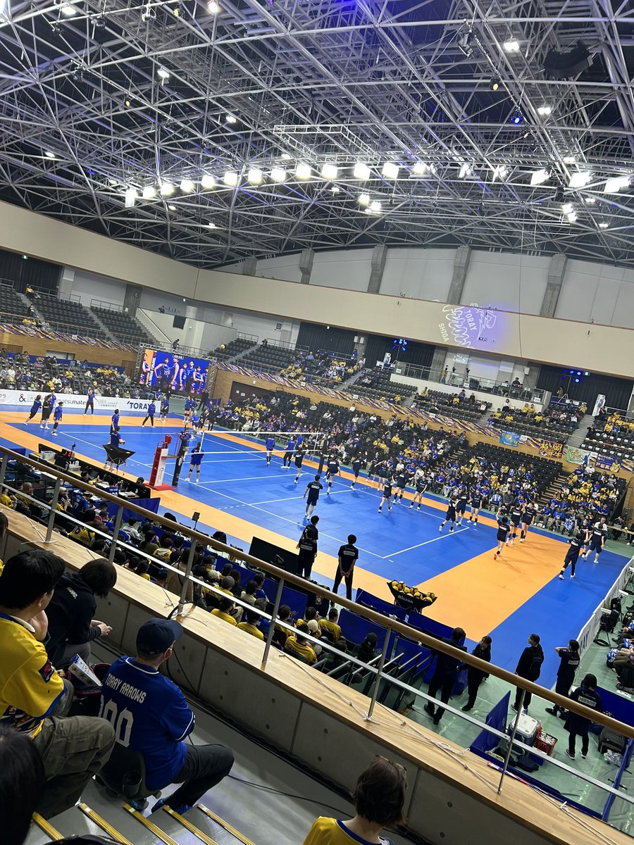 OM469's tweet photo. 東レアローズ滋賀vsPFUブルーキャッツ石川かほく戦

#GoGo Aworrs https://t.co/9P0x1xdjyh