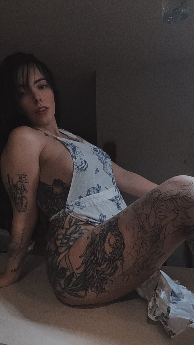 Painted 🔜 CHICAGO EXXXOTICA tweet media