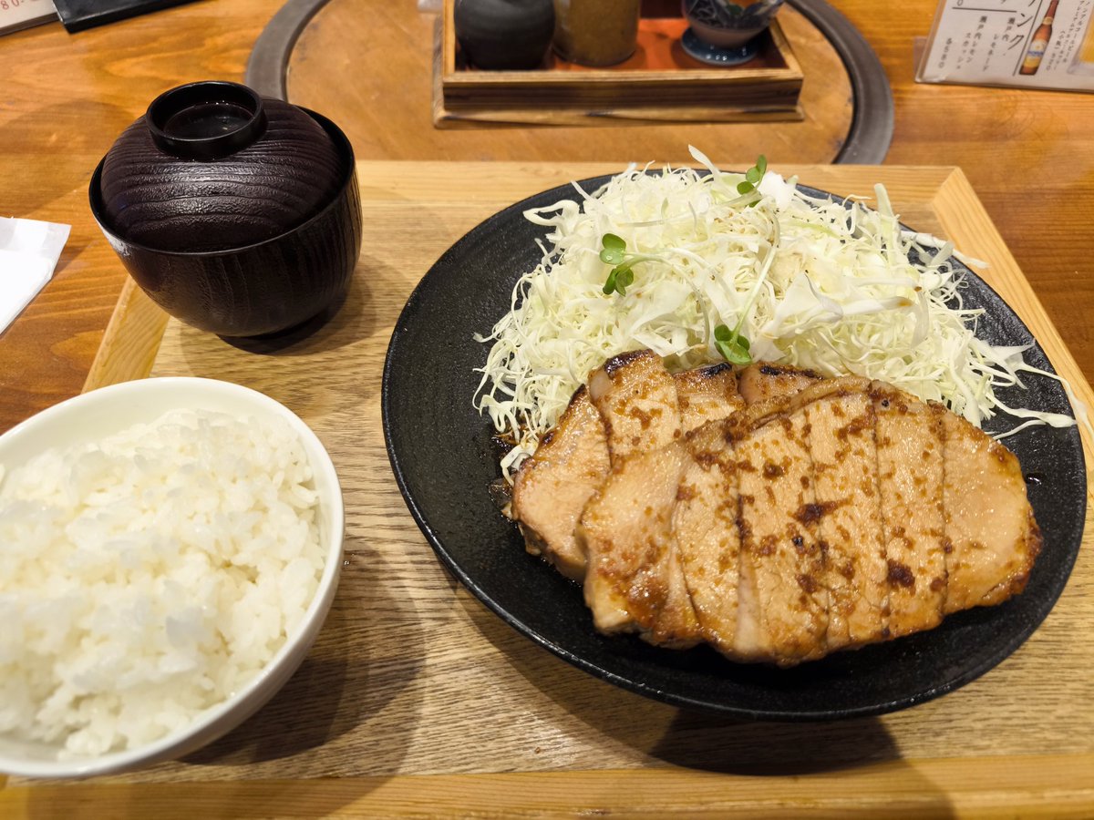 ピロ＠Pilobster tweet media