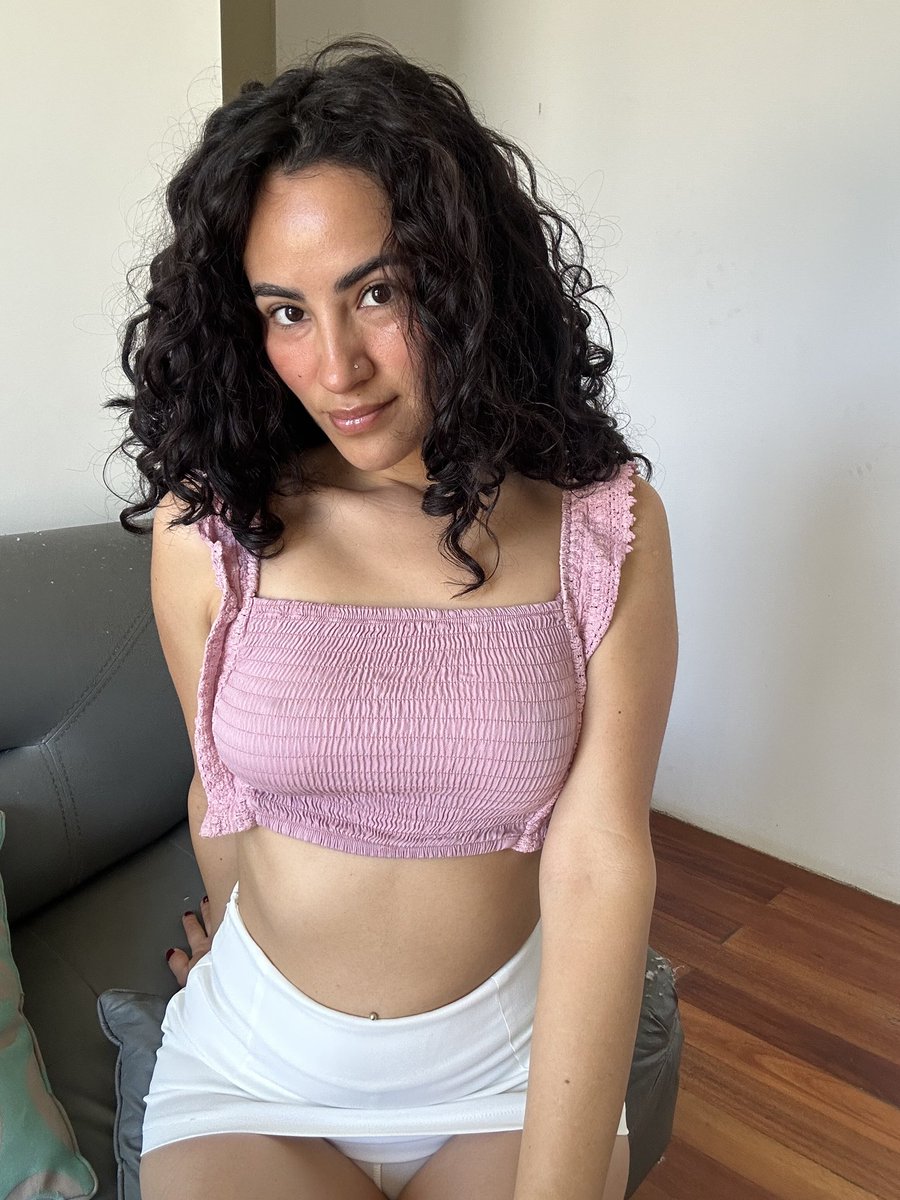 Aurelie 🧘‍♀️ tweet media