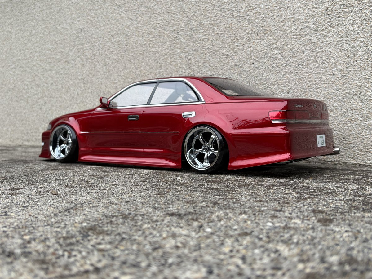 RC_326power's tweet photo. OVER DOSE製　jzx100マークⅡ 完成しました。キャンディレッド二回目ですが難しいですね、でも難しい分綺麗やね。ホイールは同社VS-kfです。メッキ貼りに苦労しました！
#OVERDOSE#ETOworks https://t.co/FCRjfukSBm