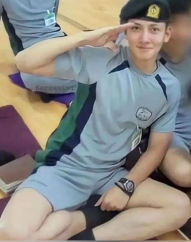 B_Bold🦋 🦜 tweet media