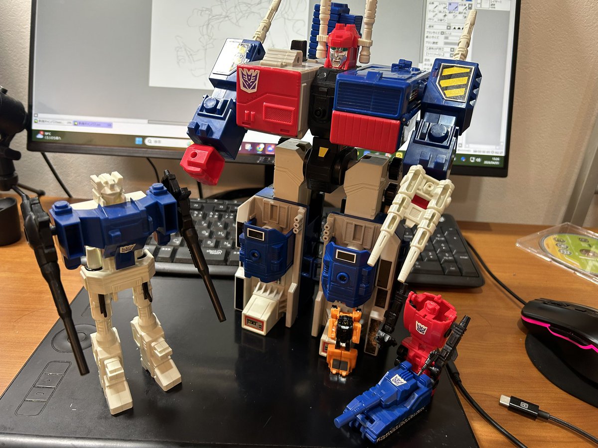 だんごむし tweet media